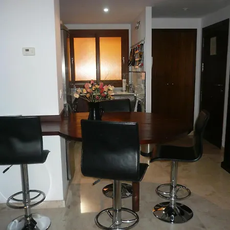 La Recoleta Punta Prima 아파트 또레비에하